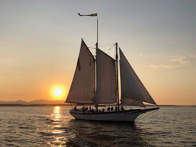 Romantic Sunset Sail Seattle optimized